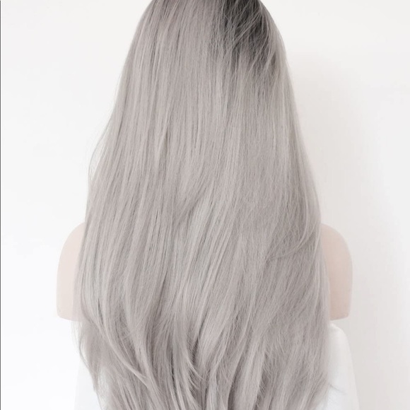 22” Ombre Black Gray Lace Front Wig *NEW*